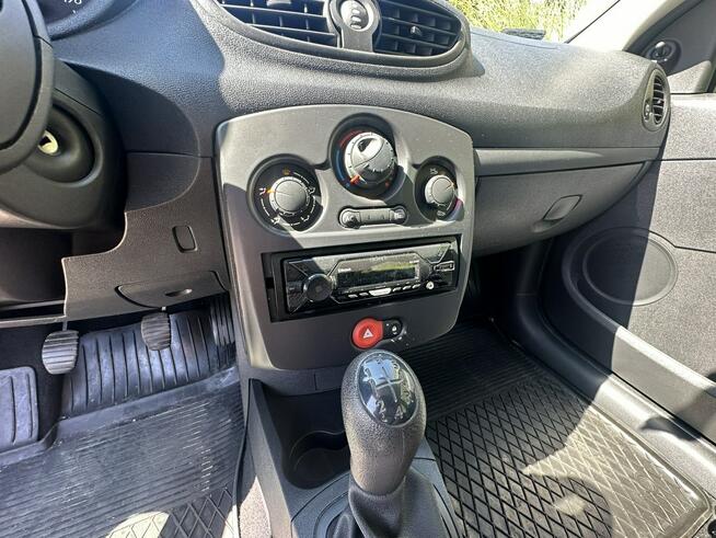 Renault Clio BEZWYPADKOWE !!! Niski oryginalny przebieg - BARDZO ZADBANE .
