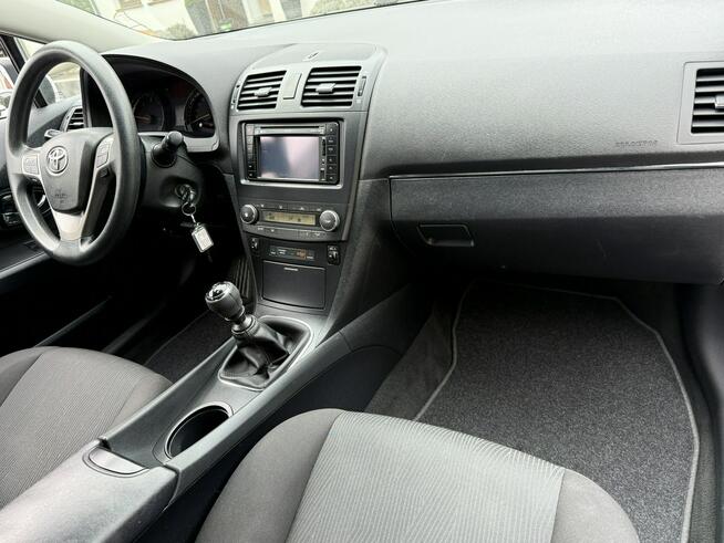 Toyota Avensis niezawodny diesel