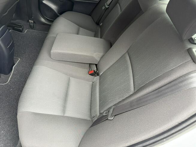 Toyota Avensis niezawodny diesel