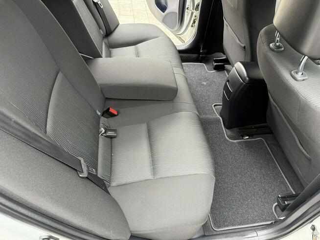 Toyota Avensis niezawodny diesel