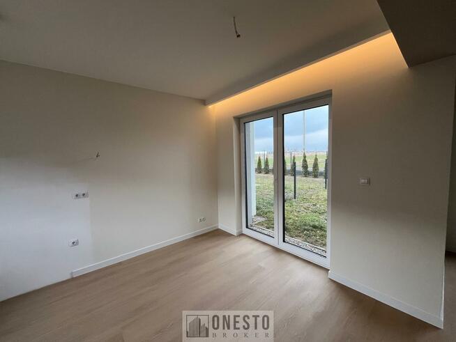 Dom Dys gm. Niemce, al. Topolowa