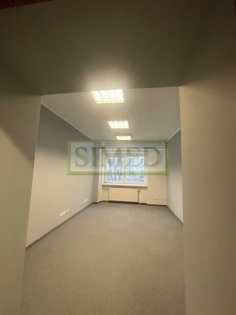 Całe piętro w kamienicy,dostęp24h,recepcja