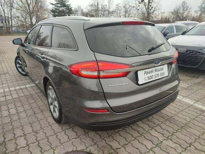 Ford Mondeo Salon Polska