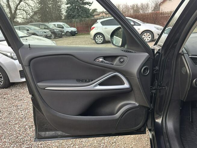 Opel Zafira 7 osób/Hak/Podgrzewana kierownica/Zamiana/Kredyt/Pakiet VIP Gwarant