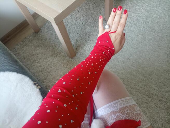 Rękawiczki z cyrkoniami