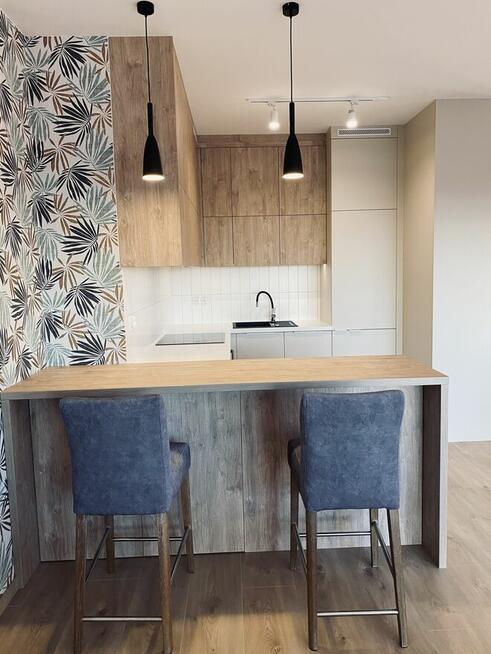 Nowoczesny apartament z pięknym widokiem na 21 piętrze