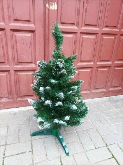 Sprzedam Przygarnij ladna Choinke na swieta 37cm wysokosc