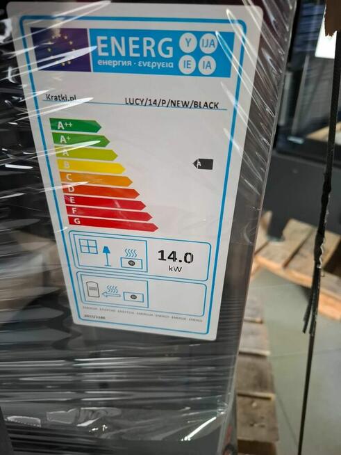 KOMINEK NOWY KRATKI LUCY PRAWY