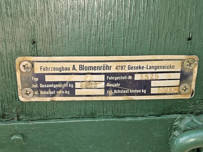 sprzedam przyczepę oś.1200 dmc