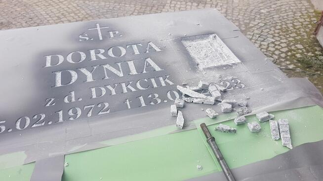 LITERNICTWO NAGROBNE - dopisywanie liter, kucie, grawery