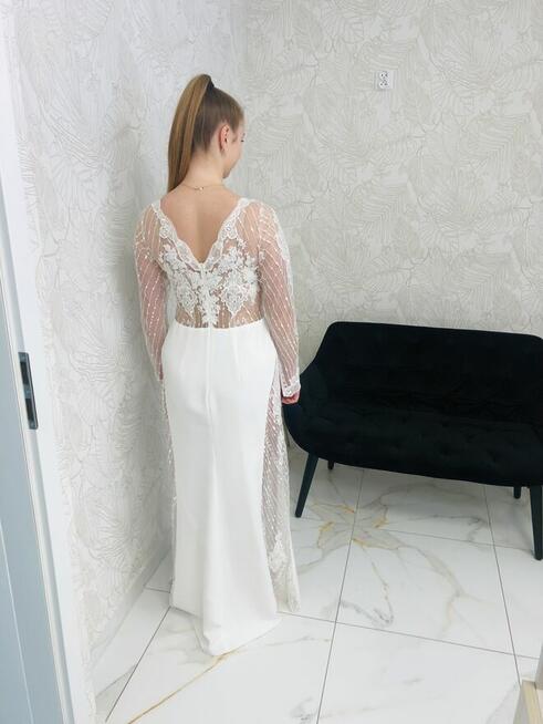 Piekna suknia ślubna z salonu Laurelle