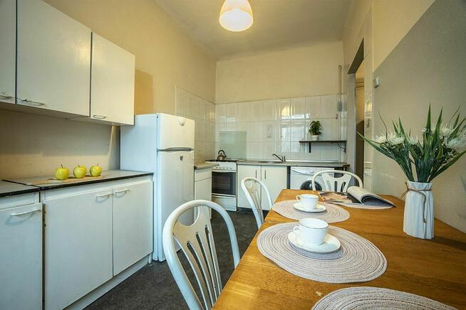 Przestronne mieszkanie w odnowionej kamienicy- ul. Wierzbowa