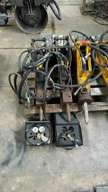 używany młot JCB HM12T koparka 0.5-2.0 t