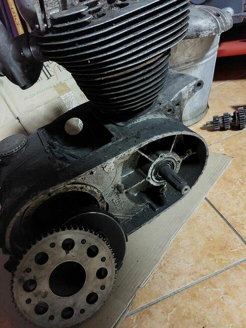 sprzedam silnik do Junaka m10