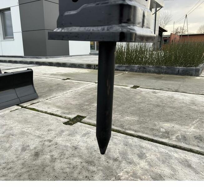 FABRYCZNIE NOWA MINIKOPARKA CATERPILLAR 302.7 CR.