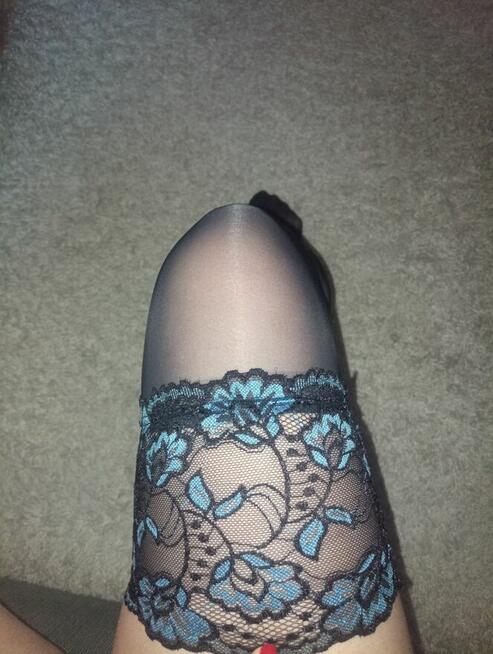 Zjawiskowe pończochy olejowe