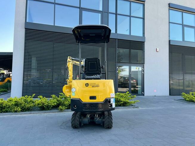 Minikoparka model GG1050, skrętne ramię, rozsuwane gąsienice