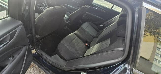 Insignia Polski salon uszkodzony silnik VAT23%