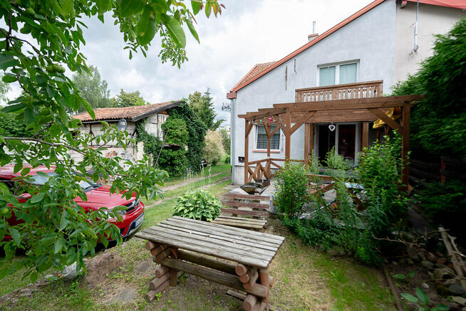 Bliźniak na dużej działce w Pasłęku