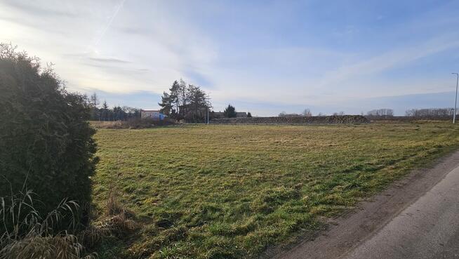 Kalinówka, 23ar, budowlana, media