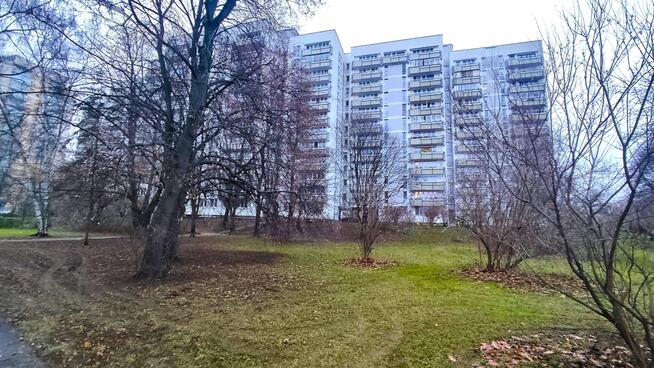 ATRAKCYJNIE POŁOŻONE 3 P. 57 M. Z WIDOKIEM NA PARK