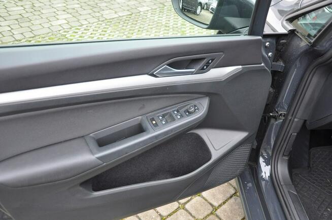 Volkswagen Golf 1.0TSI 110KM Manual 6-G Czujniki Park. Ledy SalonPL 1wł Gwar.06/2027