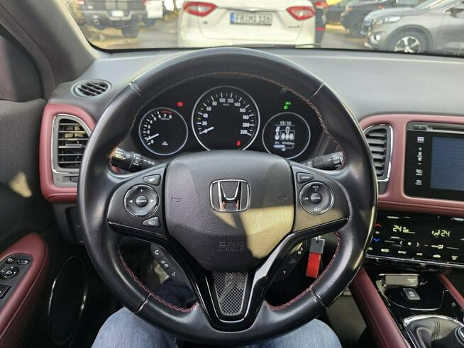Honda HR-V 1.5 Benzyna 182 KM, Kamera, Bluetooth, Nawigacja, Full LED, Isofix,HAK