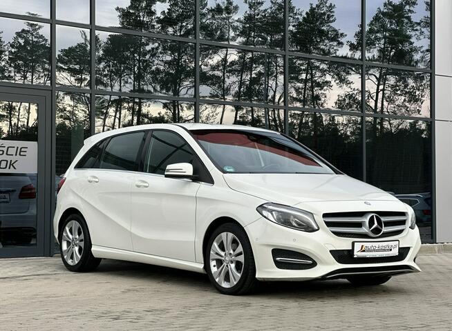 Mercedes B 180 2kpl.kół! Półskóra Grzane fotele Czujniki Klima Serwis Hak GWARANCJA !
