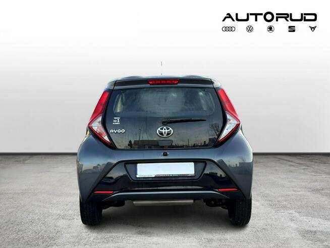 Toyota Aygo X Play 1.0 VVT-i 72KM 2020 Bezwypadkowy Pierwszy właściciel Salon PL