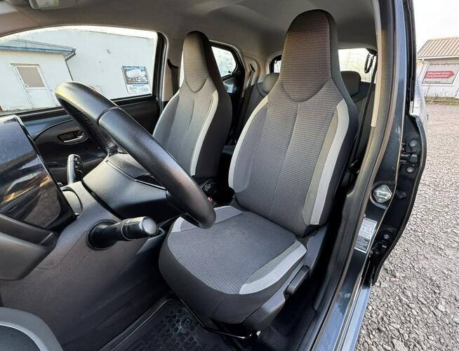 Toyota Aygo X Play 1.0 VVT-i 72KM 2020 Bezwypadkowy Pierwszy właściciel Salon PL