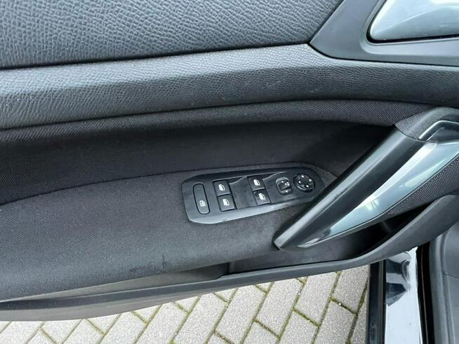 Peugeot 308 1.5 d 130 6 biegów Navi PDC Virtual CarPaly