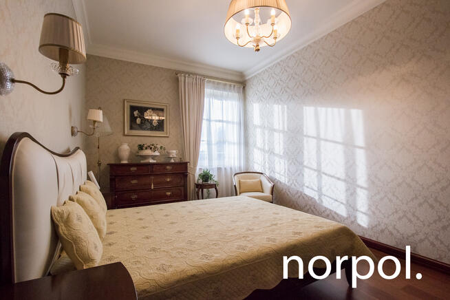 Angel Wawel, Sukiennicza, 71 m2, klimatyzacja, basen, sauna, siłownia, parking