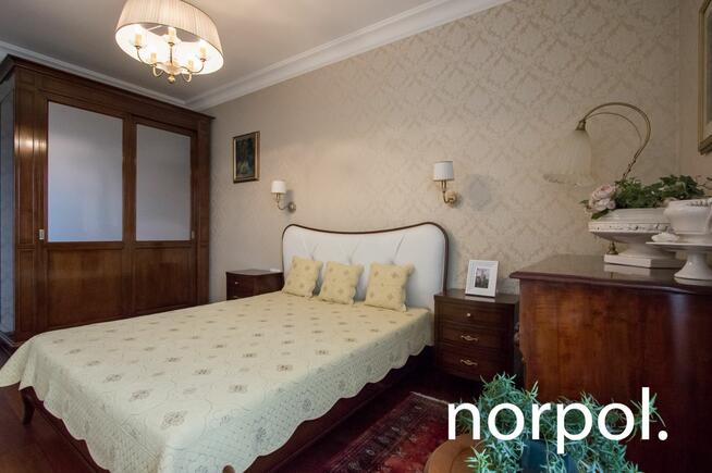 Angel Wawel, Sukiennicza, 71 m2, klimatyzacja, basen, sauna, siłownia, parking