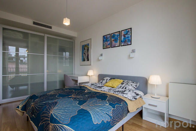 Angel Plaza, Zwierzyniecka, 2 pokoje, balkon, klimatyzacja, jacuzzi, siłownia