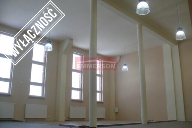 Budynek biurowo usługowy