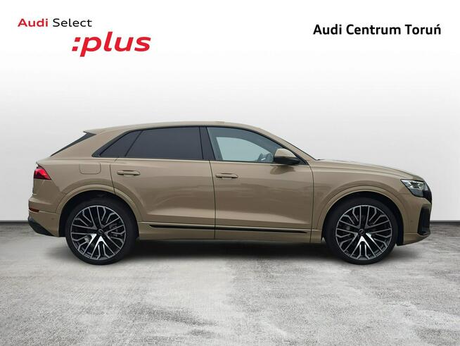 Audi Q8 FL_Laser_B&O_NightVision_SkrętnaOś_Alcantara_S line_360_HeadUp_S Line
