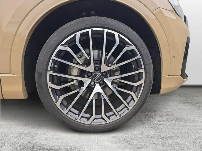 Audi Q8 FL_Laser_B&O_NightVision_SkrętnaOś_Alcantara_S line_360_HeadUp_S Line