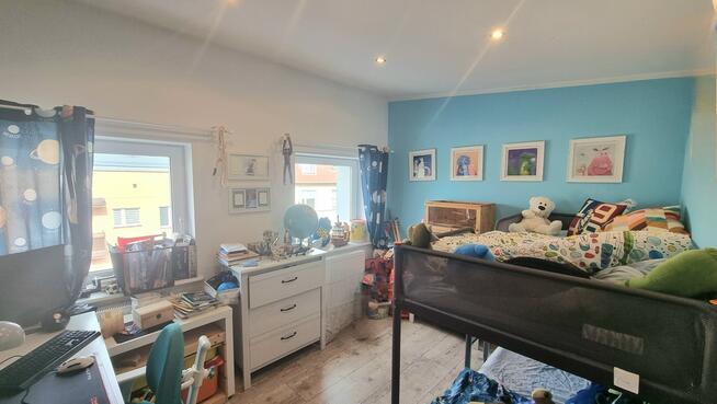 Kapitalny remont, c.o. miejskie, klimatyzacja