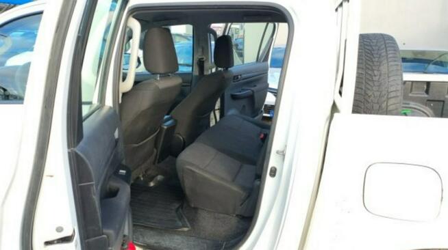 Toyota Hilux 2.4 D-4D Double Cab DLX 4x4! Salon Polska ! I właściciel !