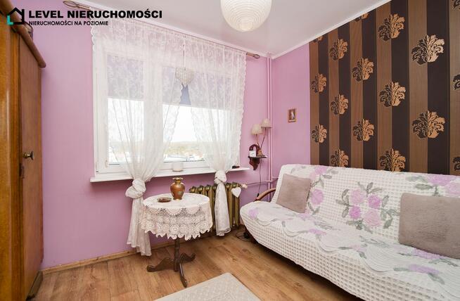 Czteropokojowe mieszkanie z balkonem