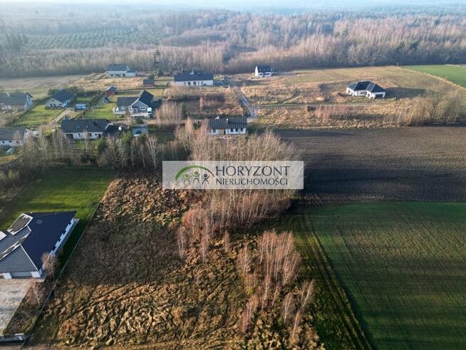 Skrzeszewo gm. Żukowo działka budowlana 2027 m2