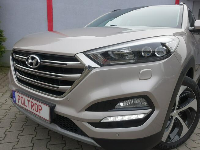 Hyundai Tucson 1,6i Navi Xenon Ledy Alu Skóra Panorama 1.Właściciel VIP Gwarancja