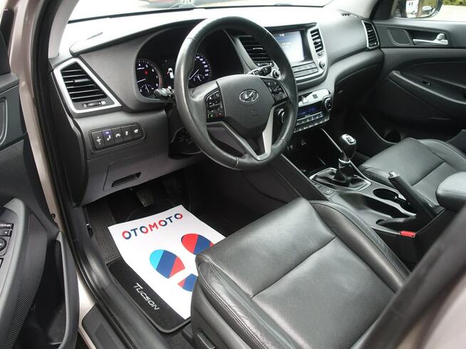 Hyundai Tucson 1,6i Navi Xenon Ledy Alu Skóra Panorama 1.Właściciel VIP Gwarancja