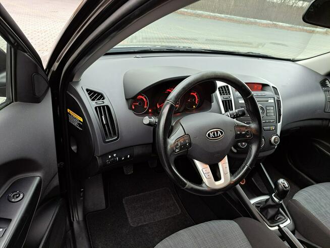 Kia Cee'd 1.6CRDi 90KM 2011r. lift Klima TEMPOMAT isofix Alufelgi Polecam