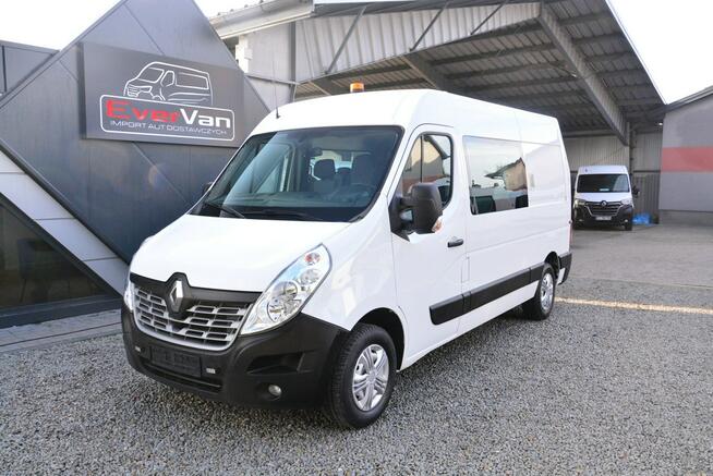 Renault Master L2H2 7 osobowy brygadówka średniak pełna opcja servis regały