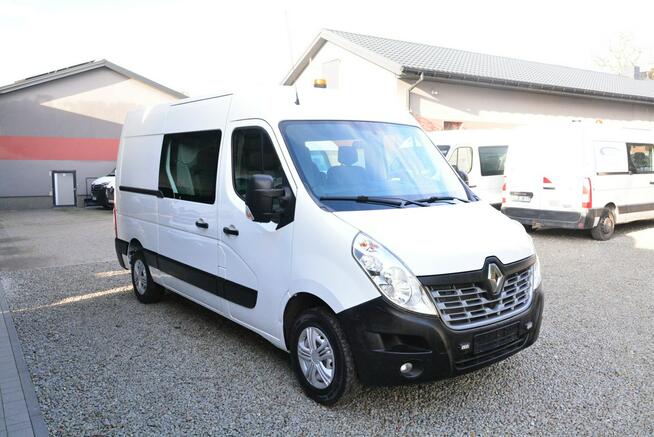 Renault Master L2H2 7 osobowy brygadówka średniak pełna opcja servis regały