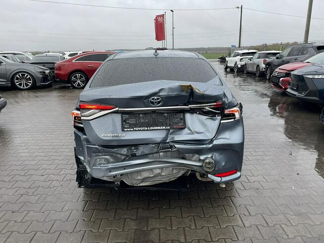 Toyota Corolla Hybryda Automat Klimatronik Kamera 140KM