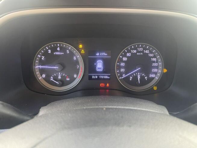 Hyundai Tucson Podgrzewanie Klimatronik Kamera HAK LED