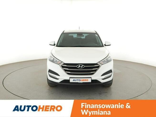 Hyundai Tucson navigacja klimatyzacja multifunkcja bluetooth