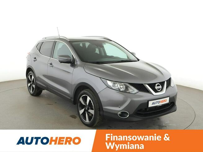 Nissan Qashqai automat navi klima auto kamera 360 czujniki parkowania hak